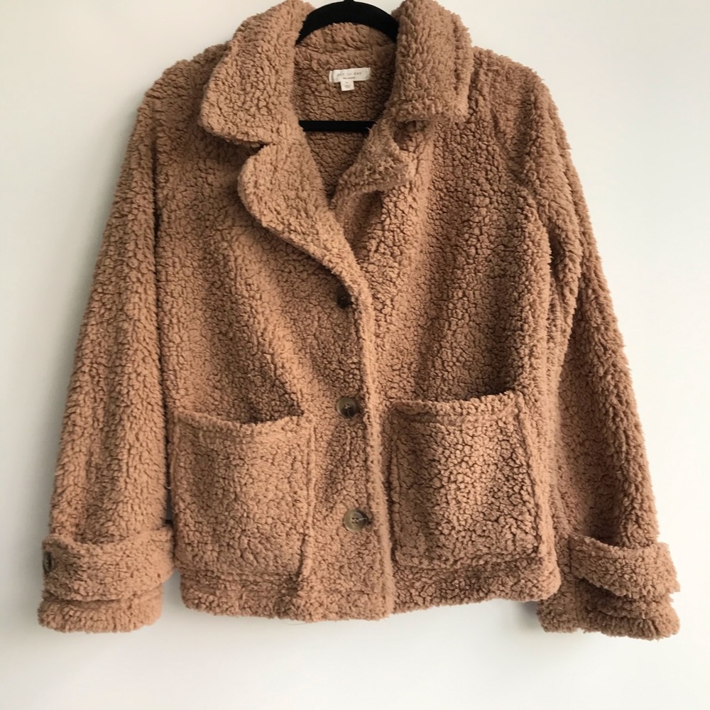 SALE!!!🔥$30🔥TEDDY JACKET - Picture 5 of 5